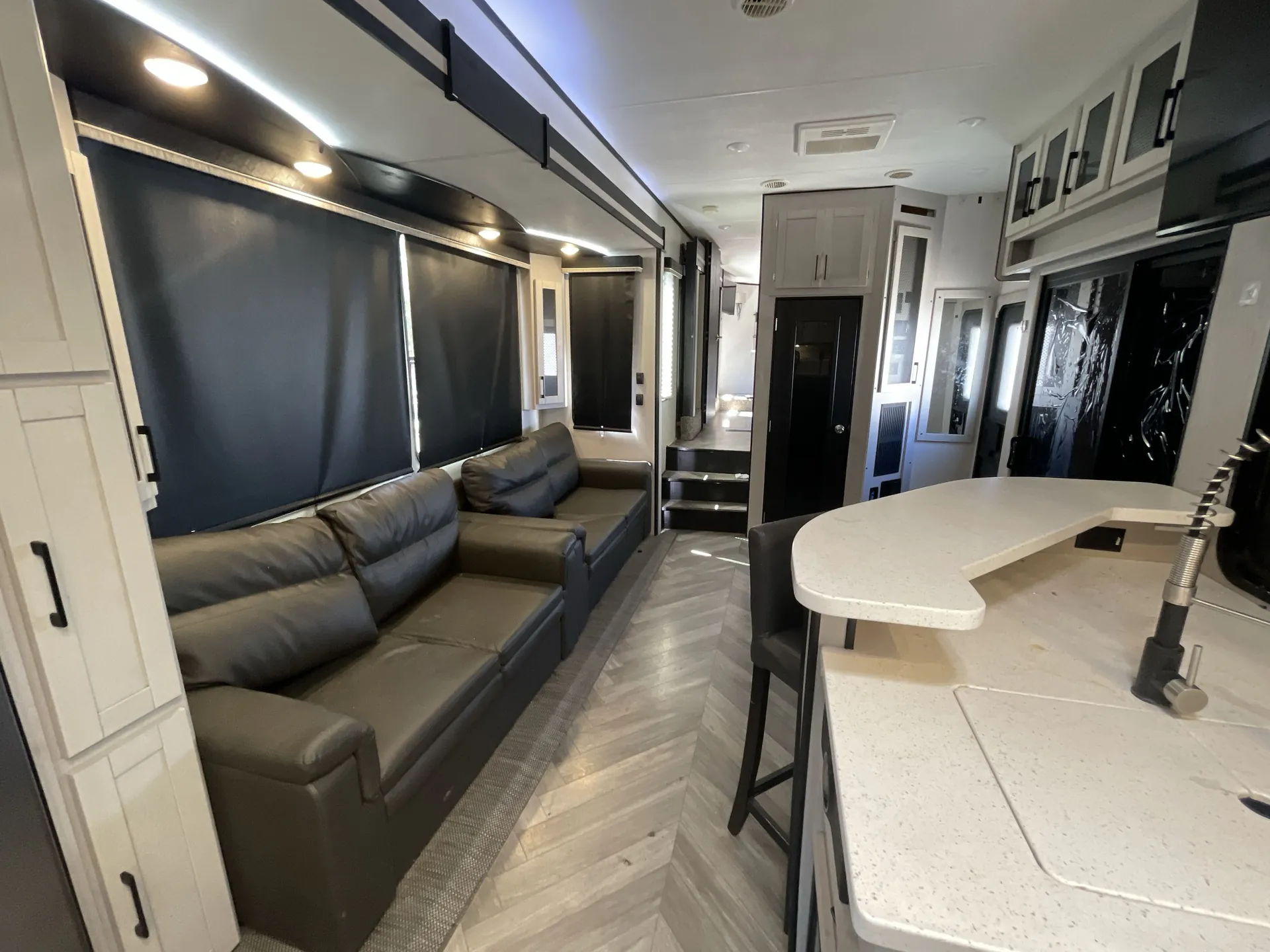 2021 Heartland Cyclone CY 4270 — living area main