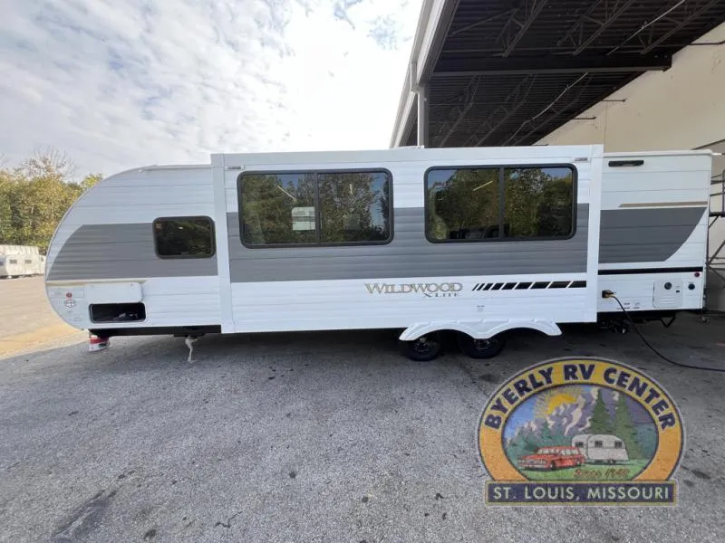2026 Forest River Wildwood X-Lite 263BHXL — Photo 5
