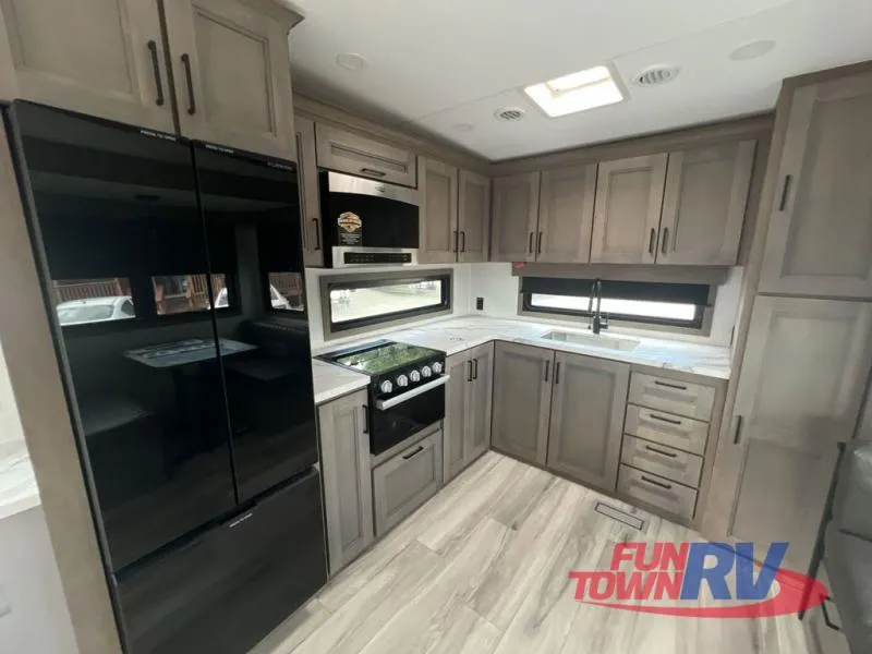 2026 KZ Durango Half-Ton 240RKD - Photo 2