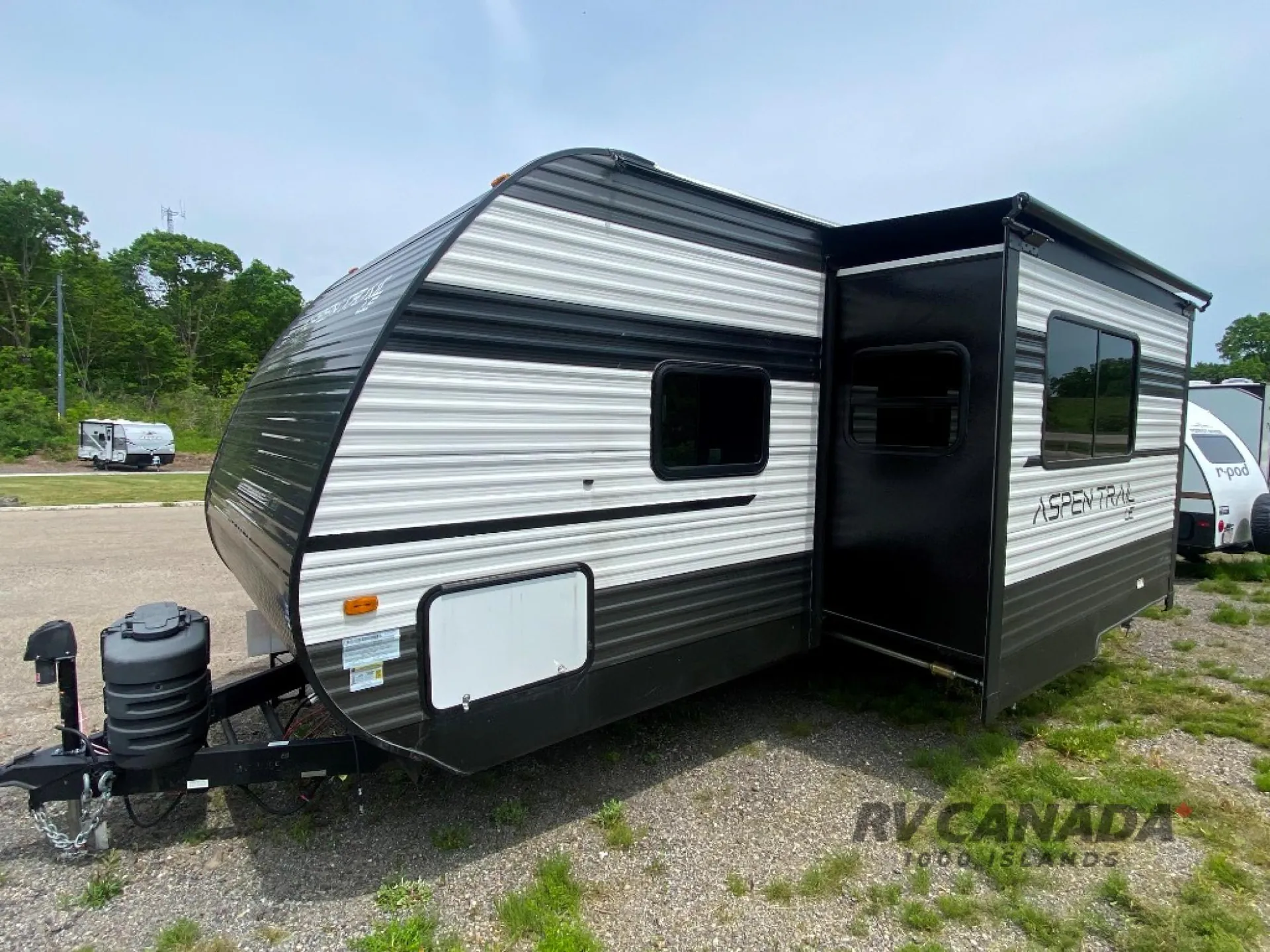 2025 Dutchmen Aspen Trail LE 23BHWE - Photo 4