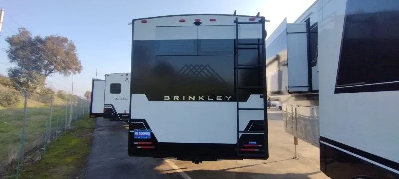 2026 Brinkley Model Z 2810, Photos photo 8