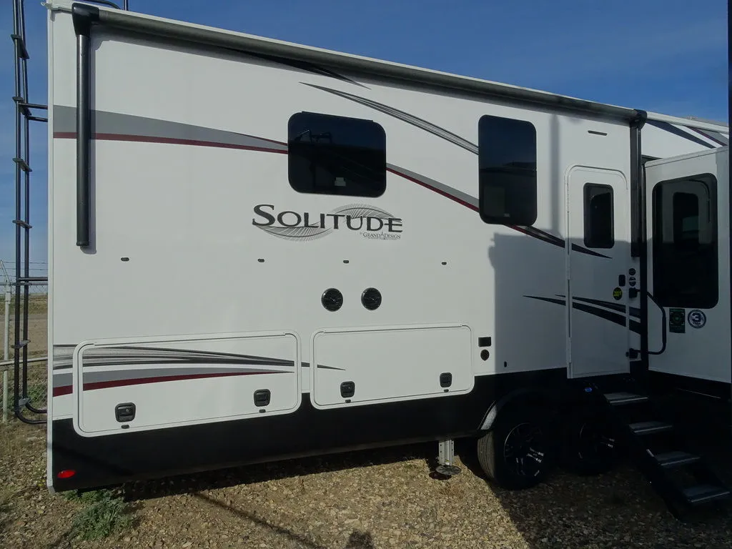 2022 Grand Design Solitude 346FLS - Photo 4