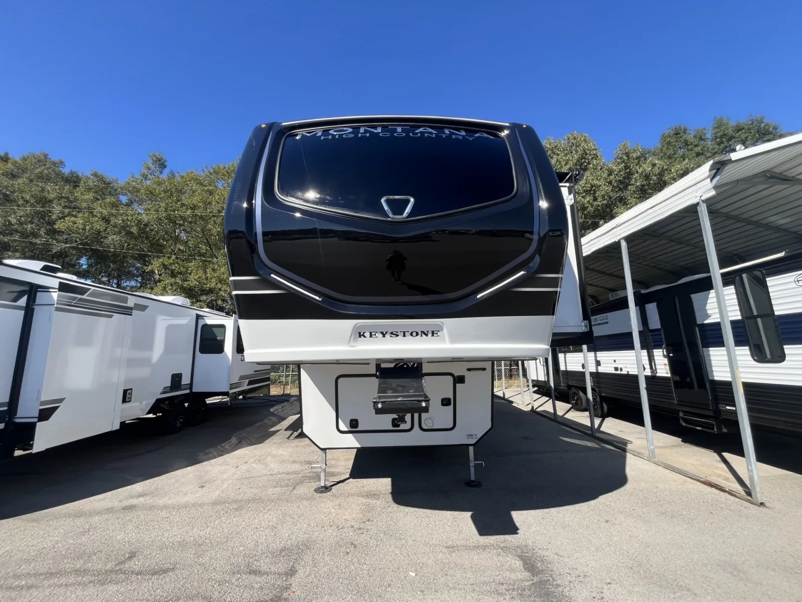 2026 Keystone Rv Monatana High Country 295RL - Photo 3