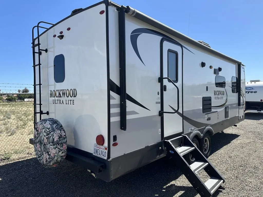 2020 Forest River Rockwood Ultra Lite 2606WS - Photo 4
