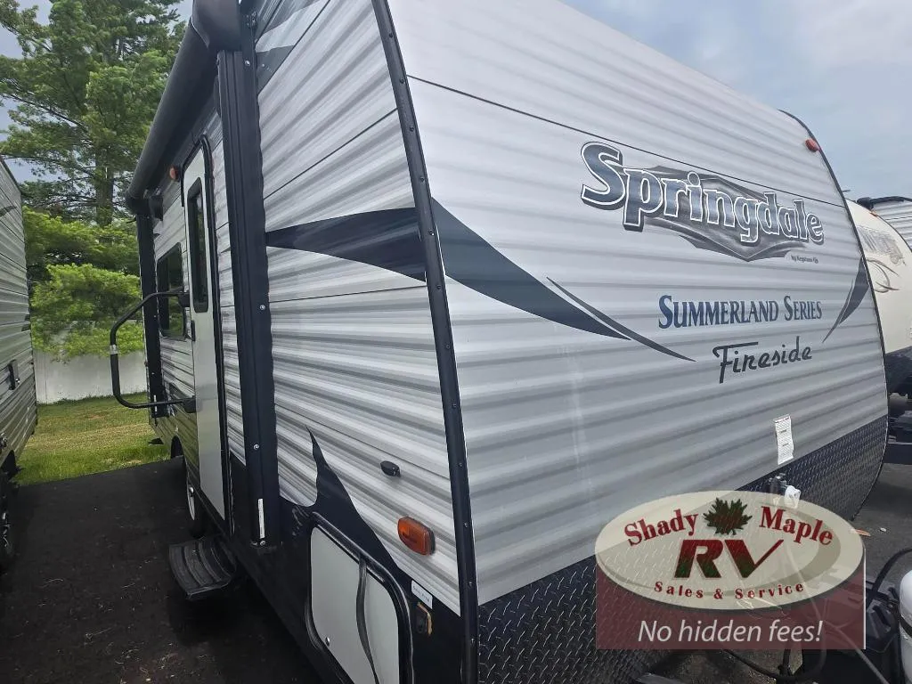 2017 Keystone RV Summerland Mini 1700FQ - Photo 4