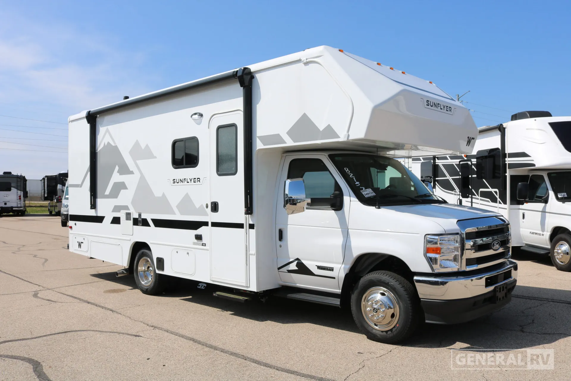 2027 Winnebago Sunflyer 22RS - Photo 2