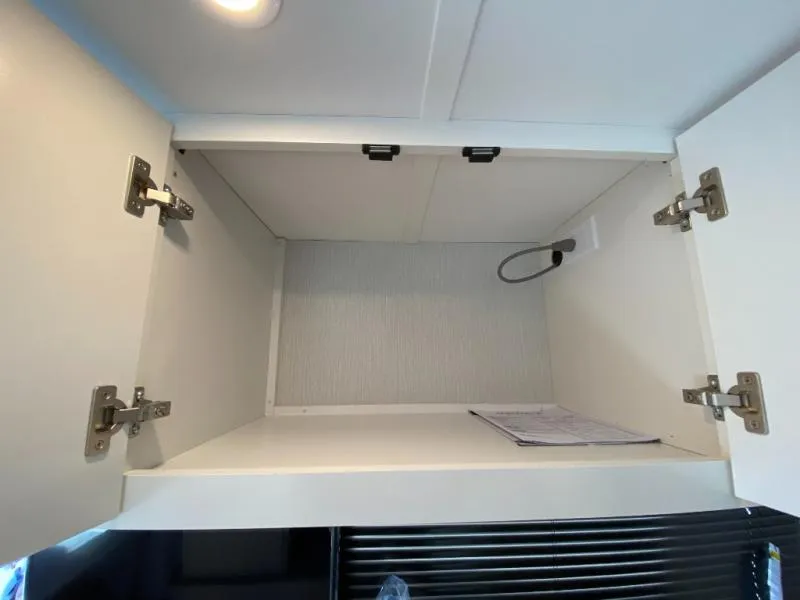 2026 Winnebago Micro Minnie 2200FBH - Photo 4