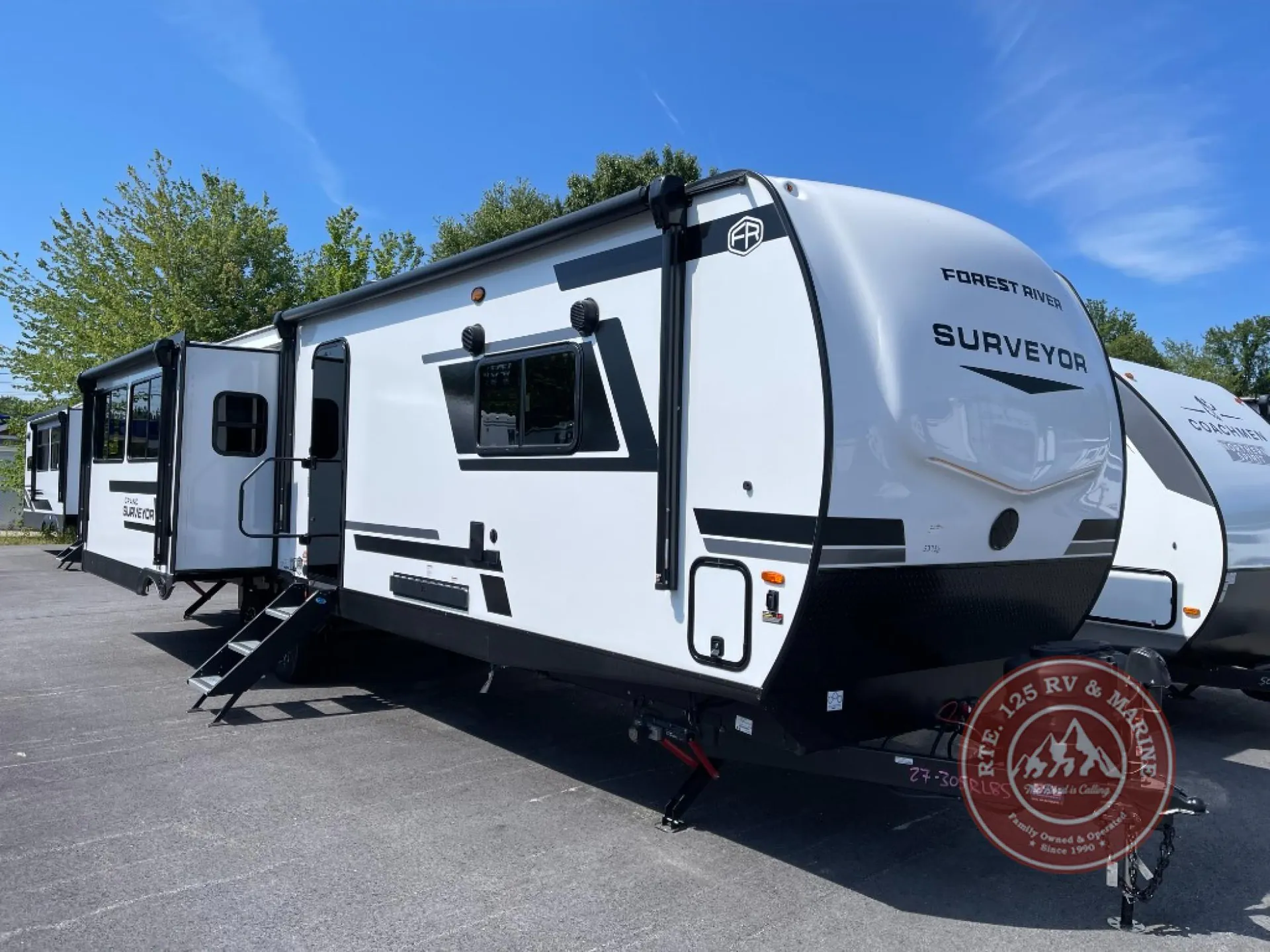 2027 Forest River Grand Surveyor 305RLBS
