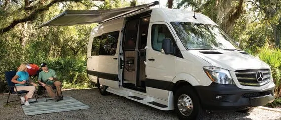 Coach House Arriva 24 TB exterior
