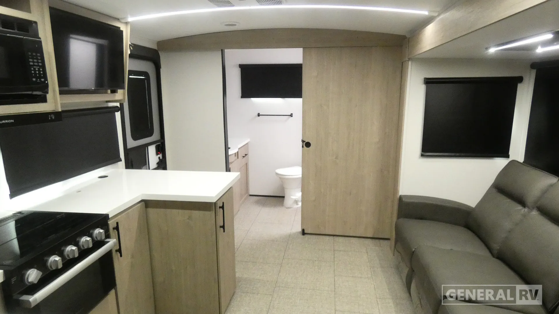 2026 Grand Design Imagine 2300MK - Photo 3