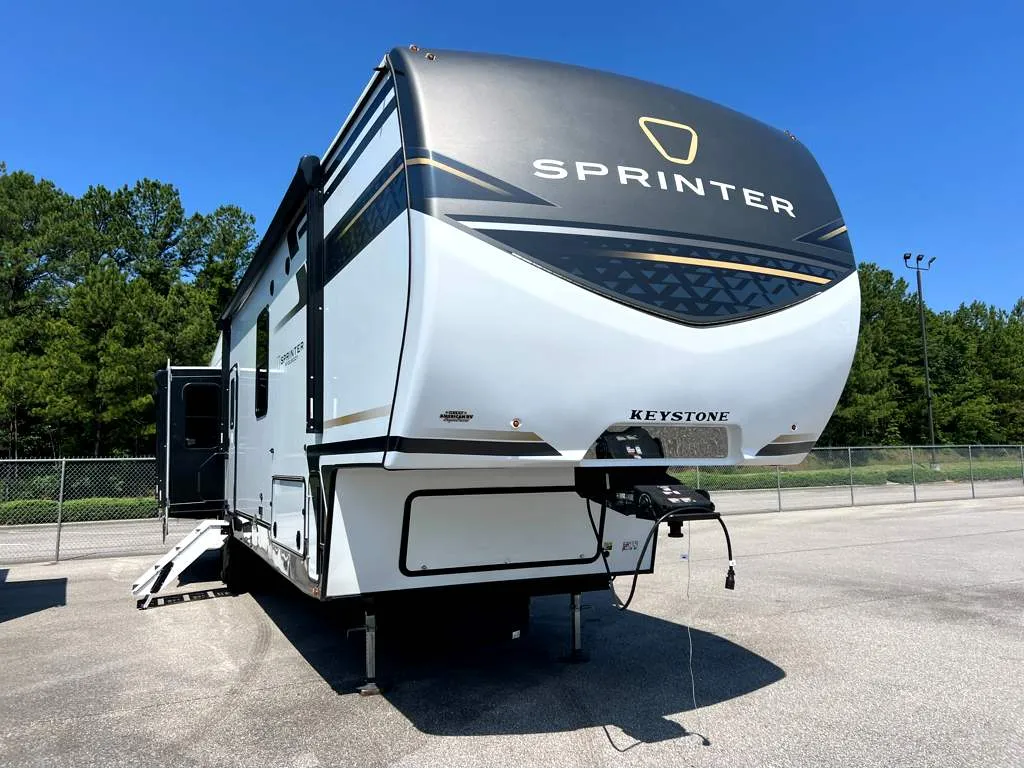 2026 Keystone Sprinter 3840LRK - Photo 2