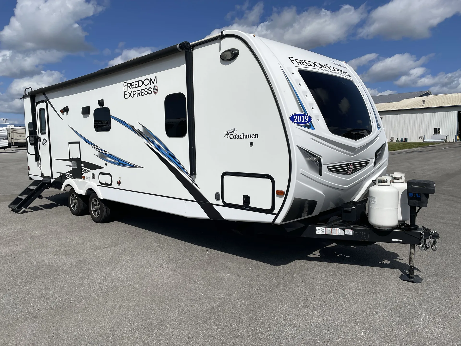 2020 Coachmen Freedom Express Liberty Edition 293 RLDS - Photo 2