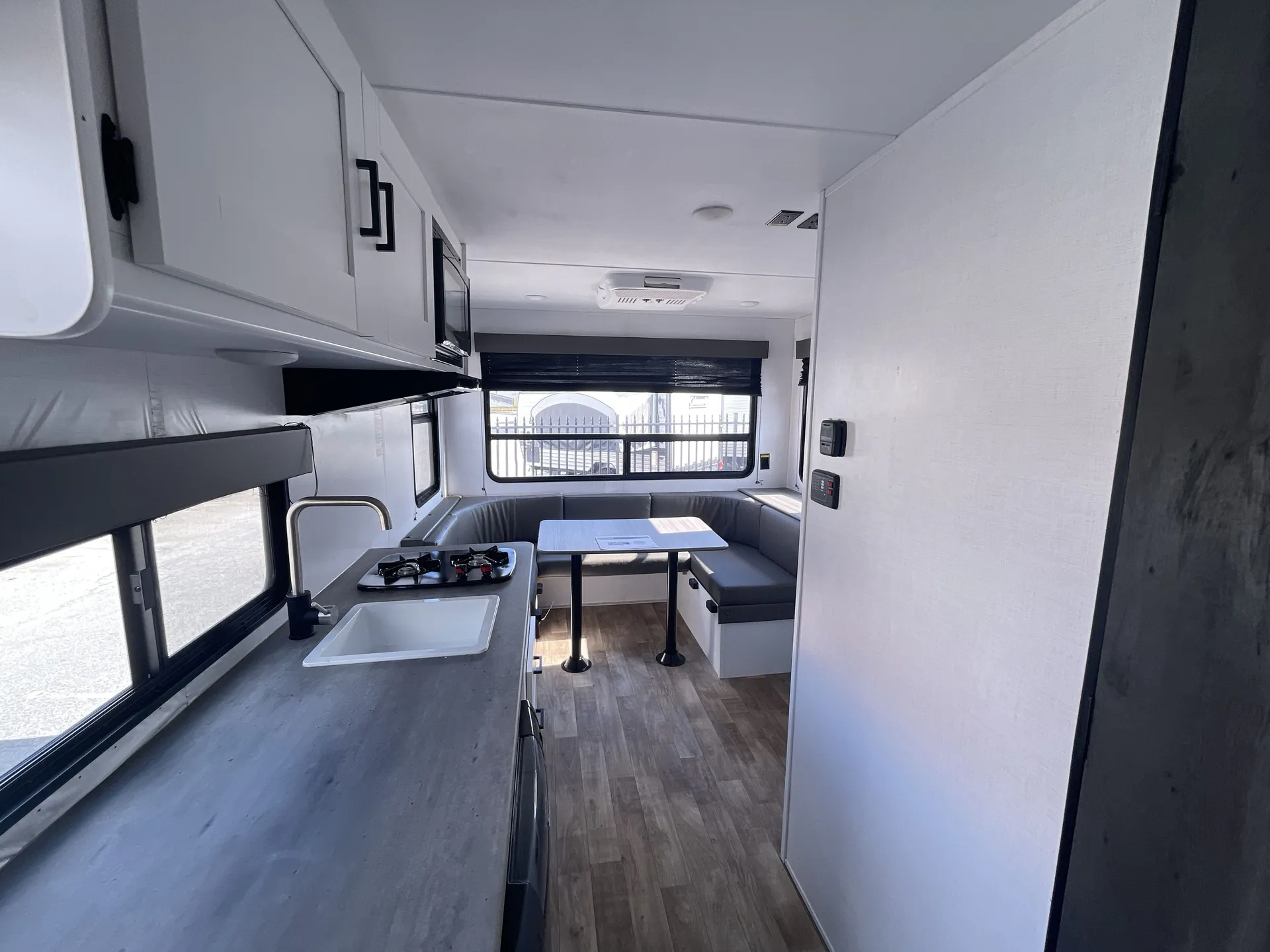 2022 Keystone Hideout 177RD — living area main