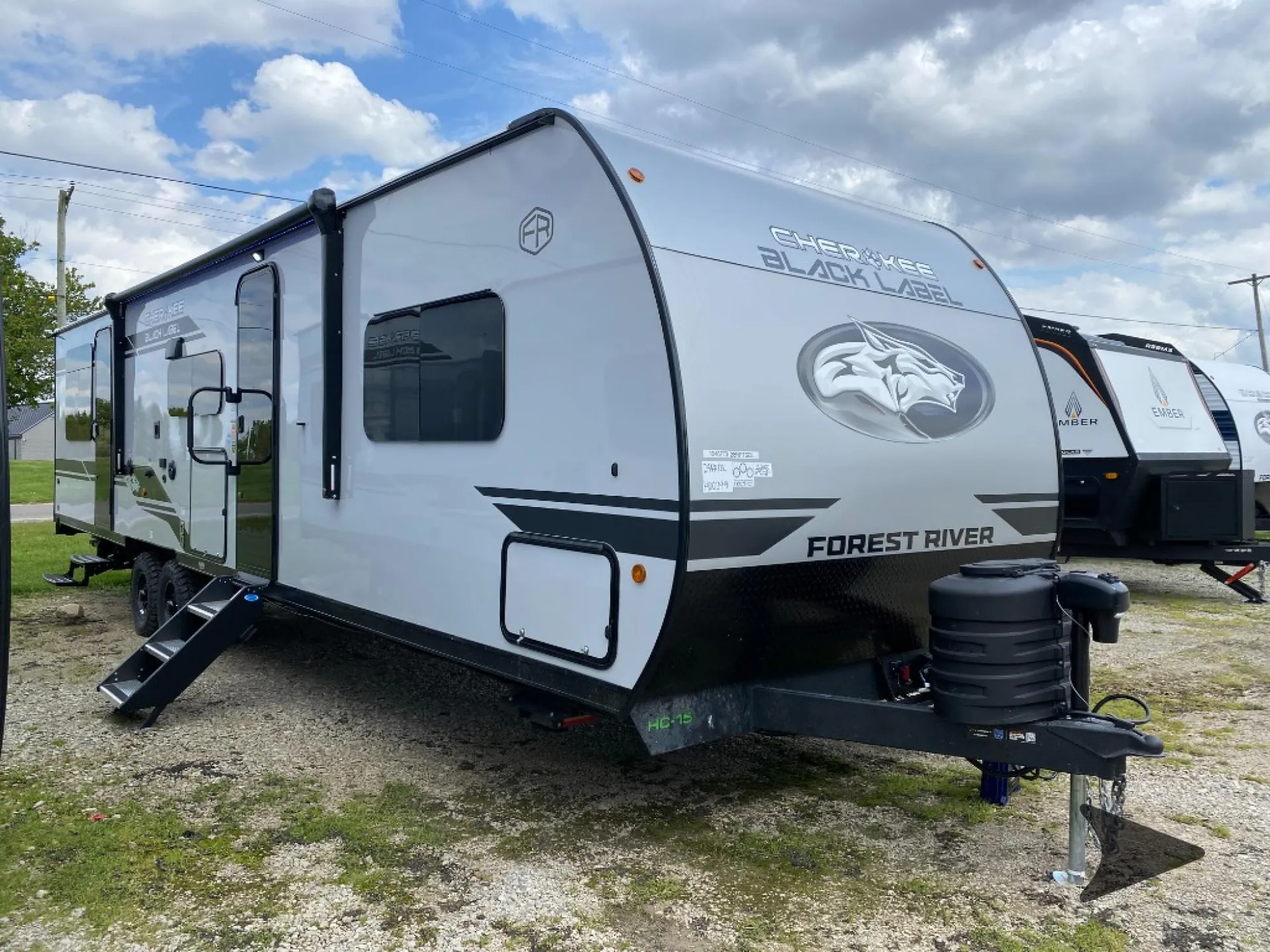 2026 Forest River Cherokee Grey Wolf Black Label 28RRTBL - Photo 2
