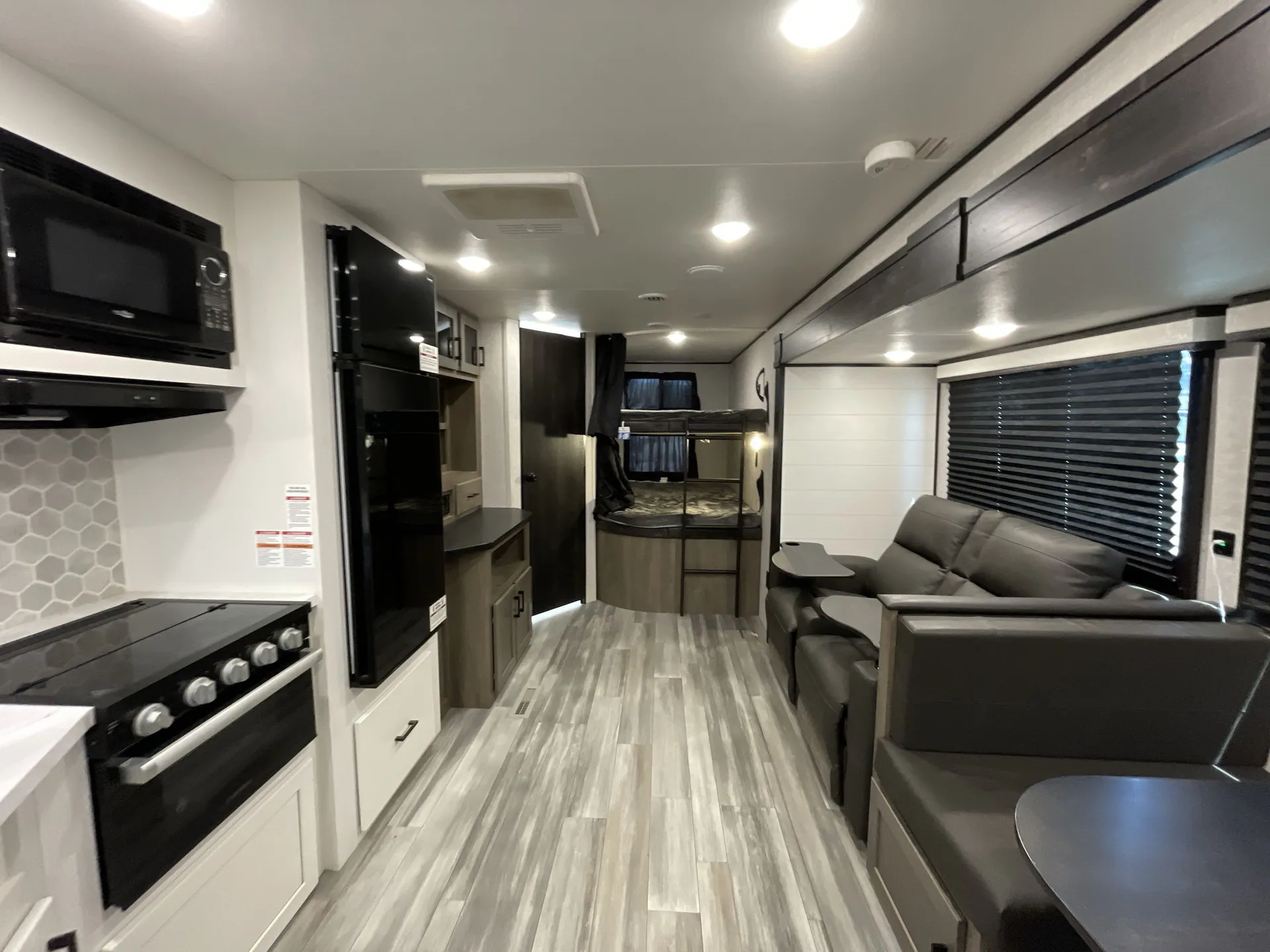 2024 Jayco Jay Flight 280BHK — living area main