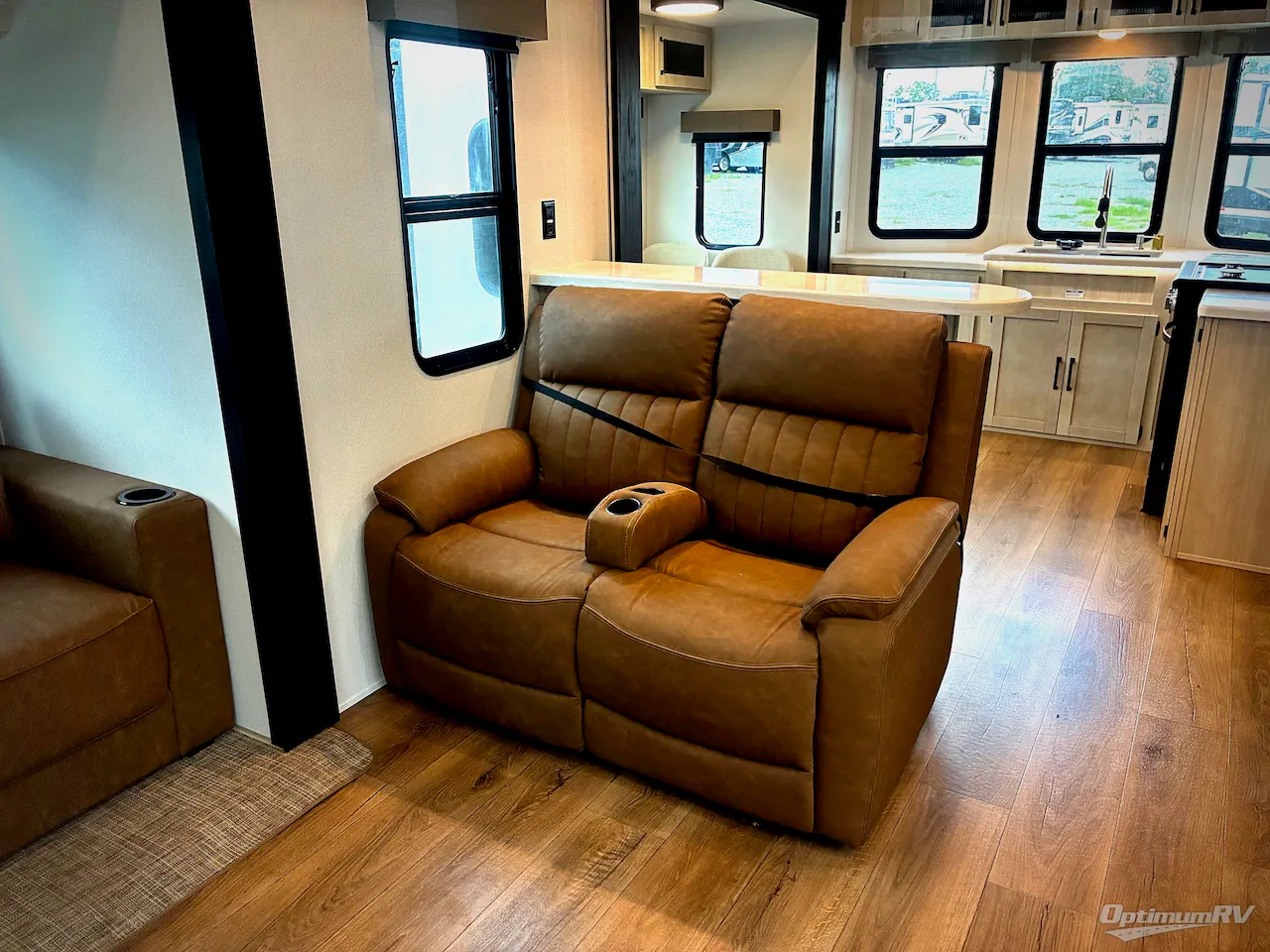 2027 Forest River Puma Vista 403LFT — Photo 6
