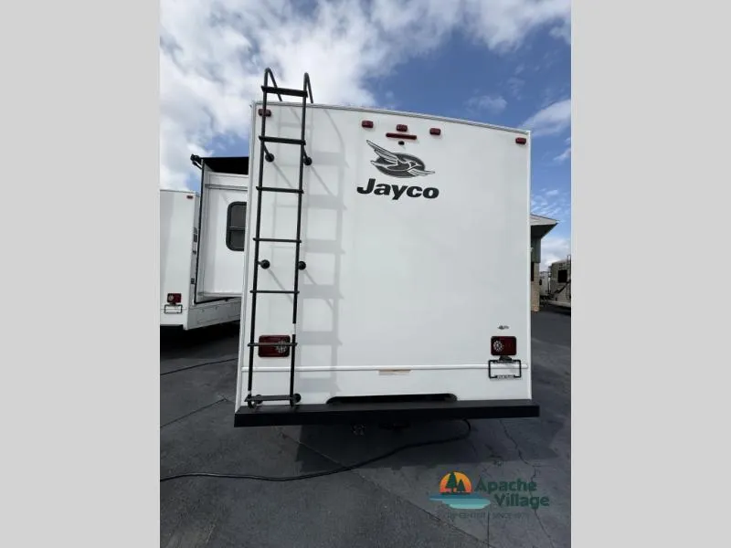 2026 Jayco Redhawk 24B - Photo 4