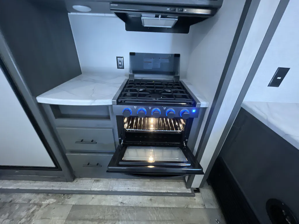 2025 Forest River Puma Vista 401RLFT, Photos photo 11