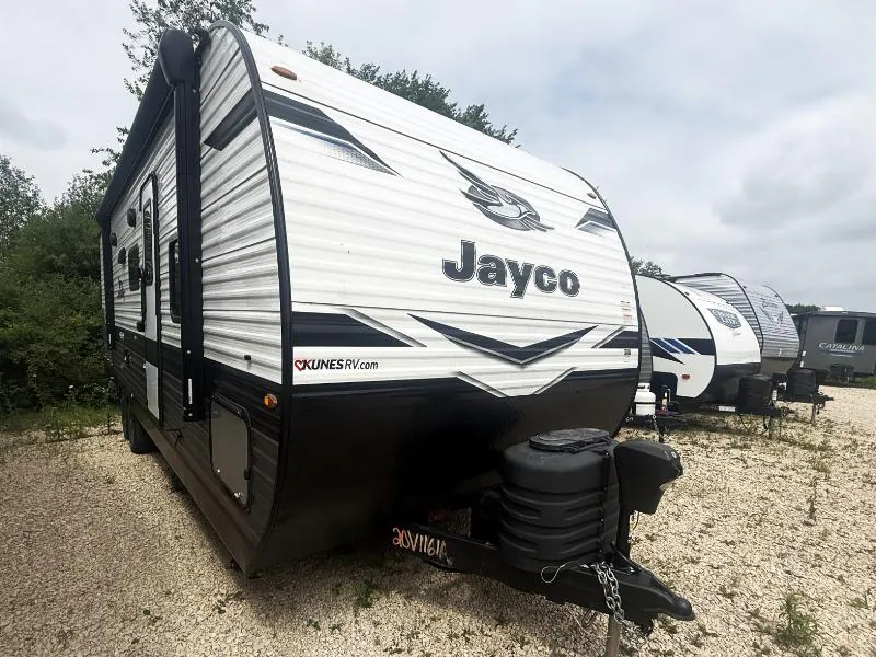 2024 Jayco Jay Flight SLX 261BHS - Photo 2