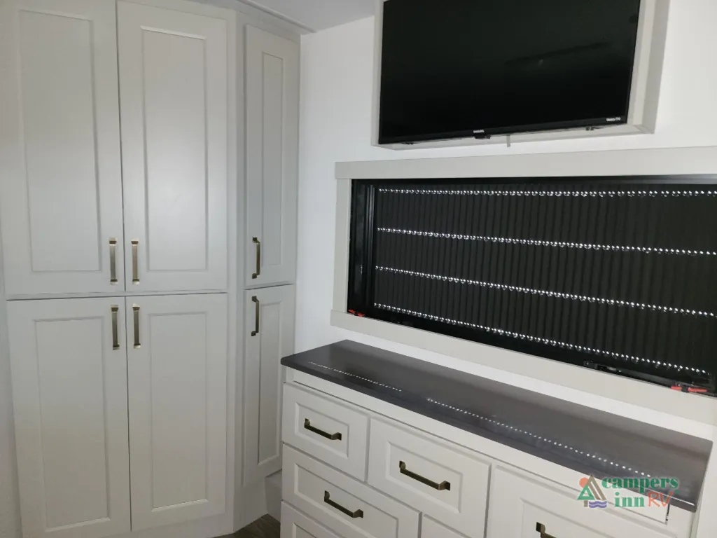 2025 Brinkley Model G 4100, Photos photo 32