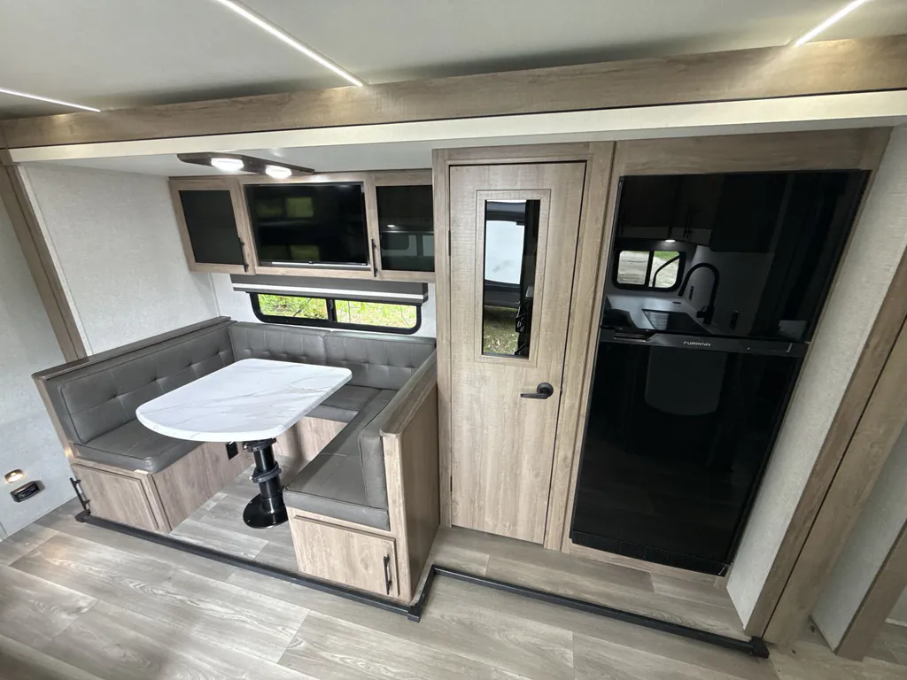 2024 Grand Design Imagine XLS 25DBE, Photos photo 3
