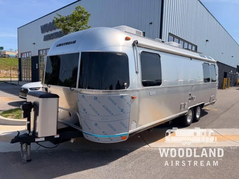 2026 Airstream Globetrotter 27FB - Photo 4