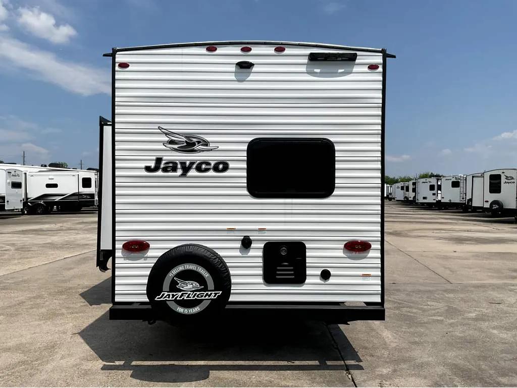 2026 Jayco Jay Flight SLX 261BHSW - Photo 3