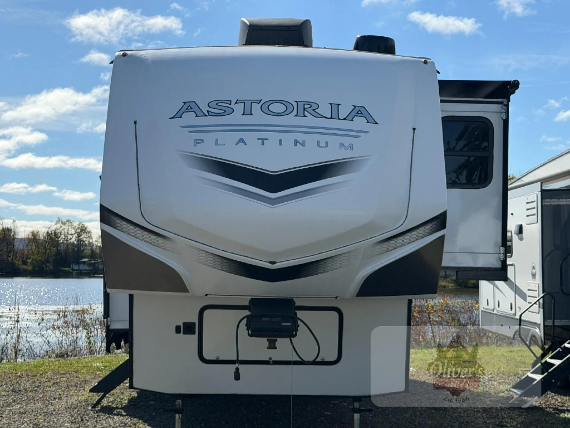 2023 Dutchmen Astoria 3173RLP - Photo 3