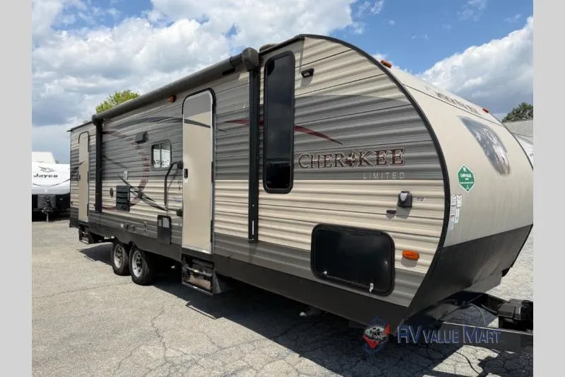 2016 Forest River Cherokee 274DBH - Photo 2