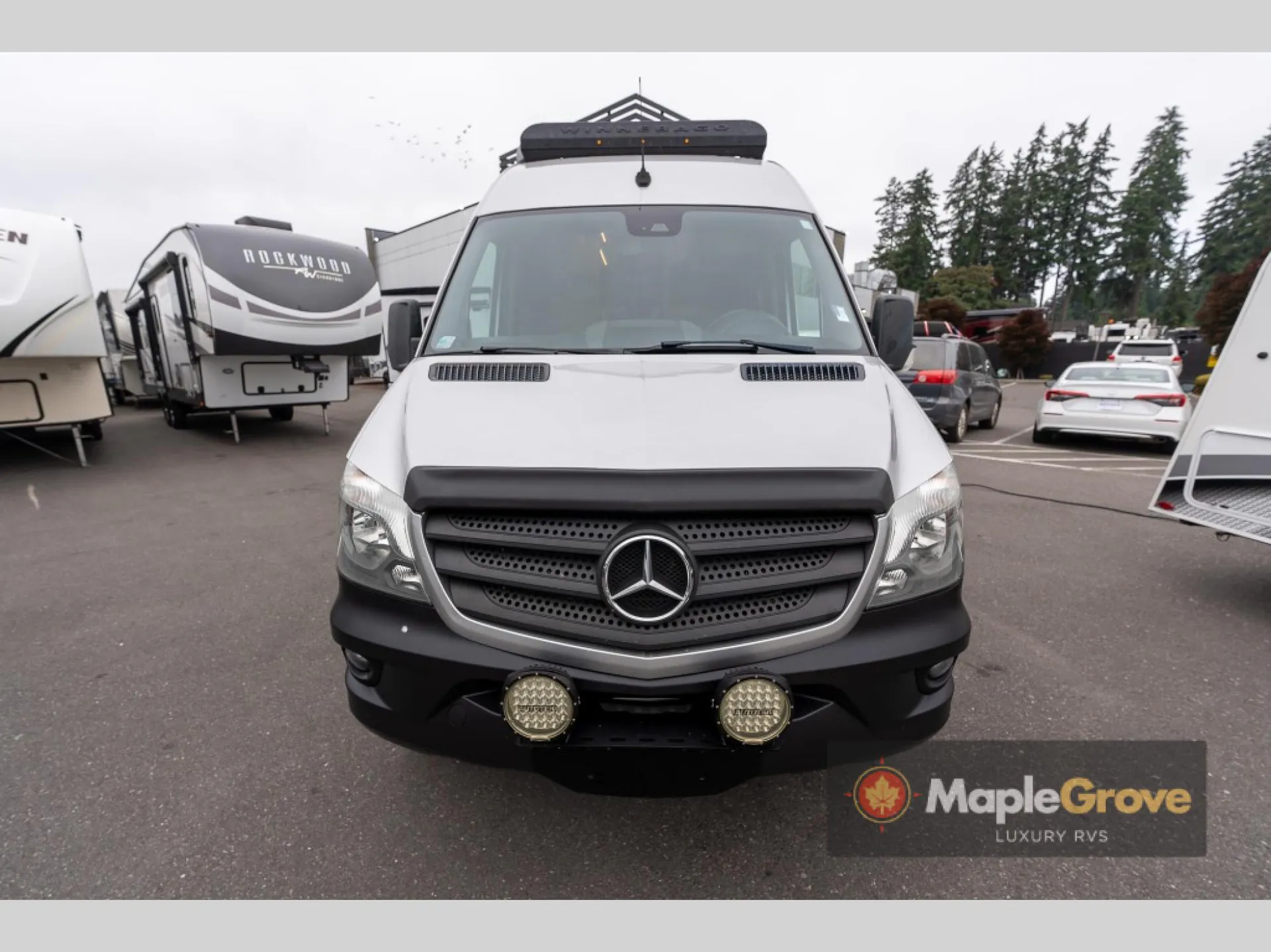 2019 Winnebago Revel 44E - Photo 3