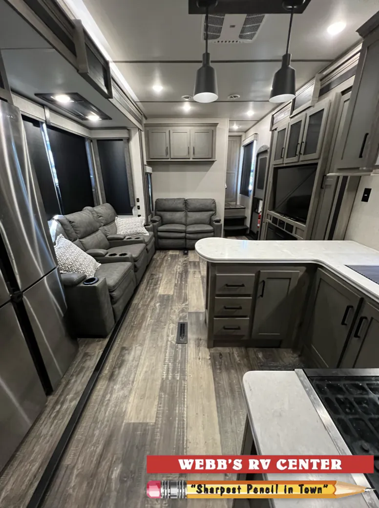 2021 Keystone Raptor 423, Photos photo 21