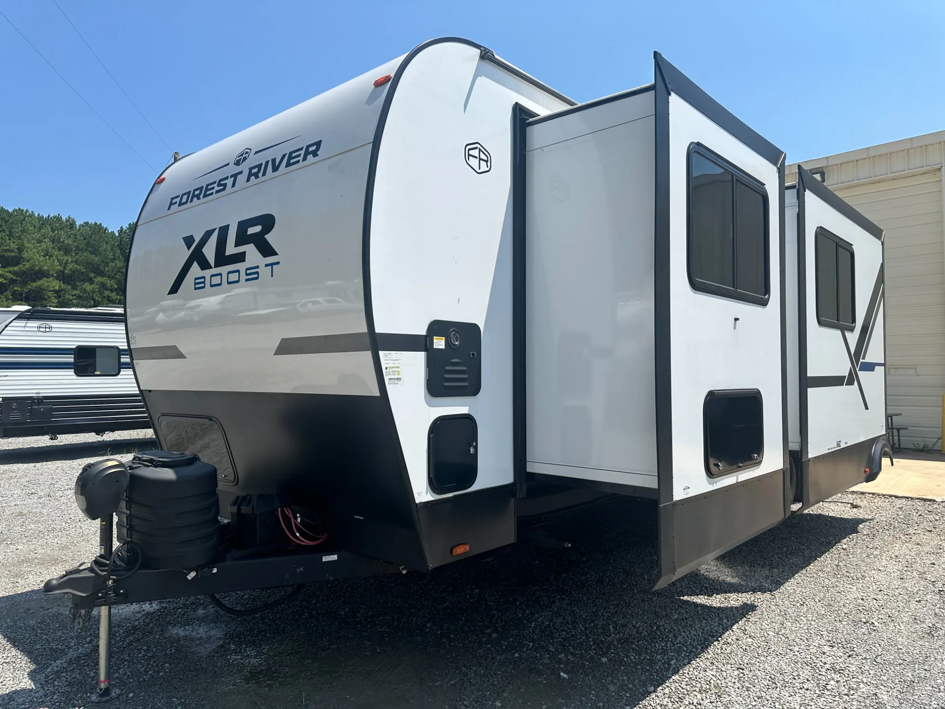 2025 Forest River XLR Boost 3113BX - Photo 4