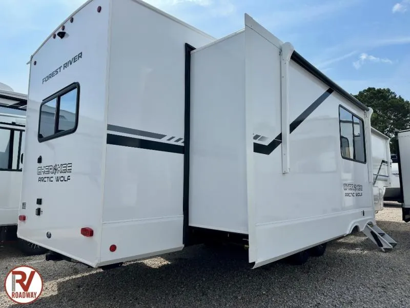 2026 Forest River RV Cherokee Arctic Wolf 387ML - Photo 2