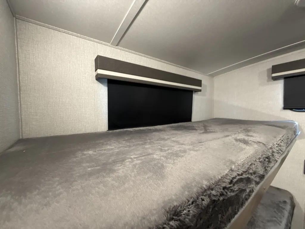 2023 Grand Design Imagine 3210BH, Photos photo 26