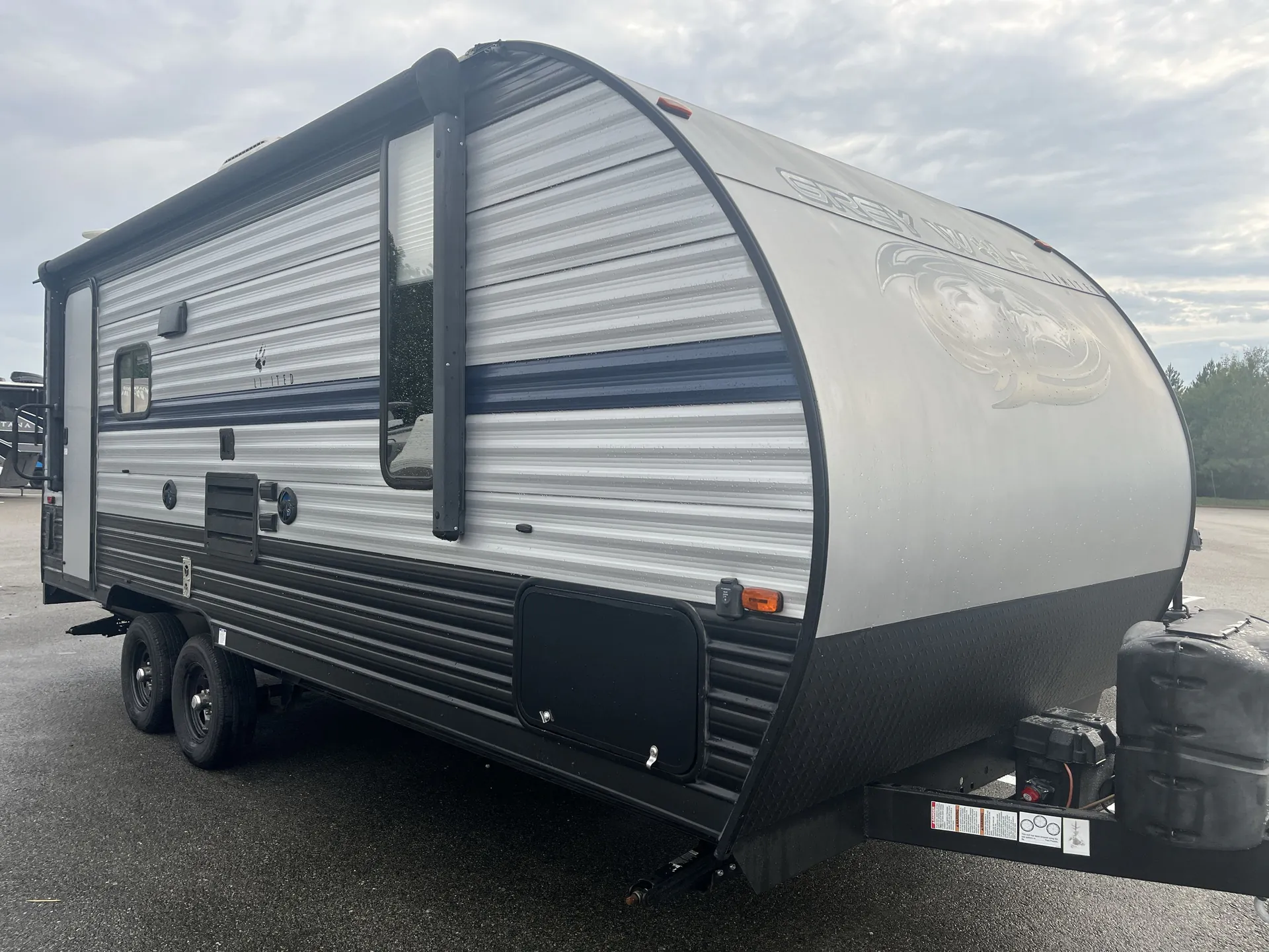 2019 Forest River Cherokee Grey Wolf 19RR - Photo 2