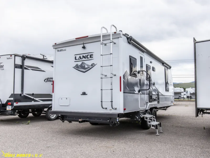 2026 Lance Lance Travel Trailers Used    2255 - Photo 4