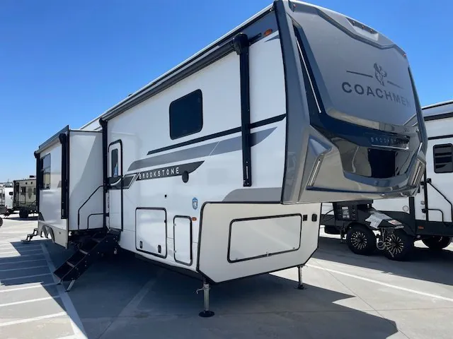 2027 Coachmen Brookstone 395DBL - Photo 2