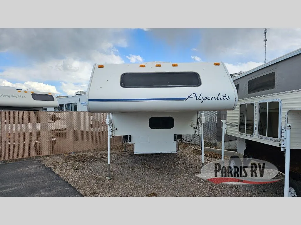 2003 Western RV Alpenlite Used    Santa Fe 1150 - Photo 3
