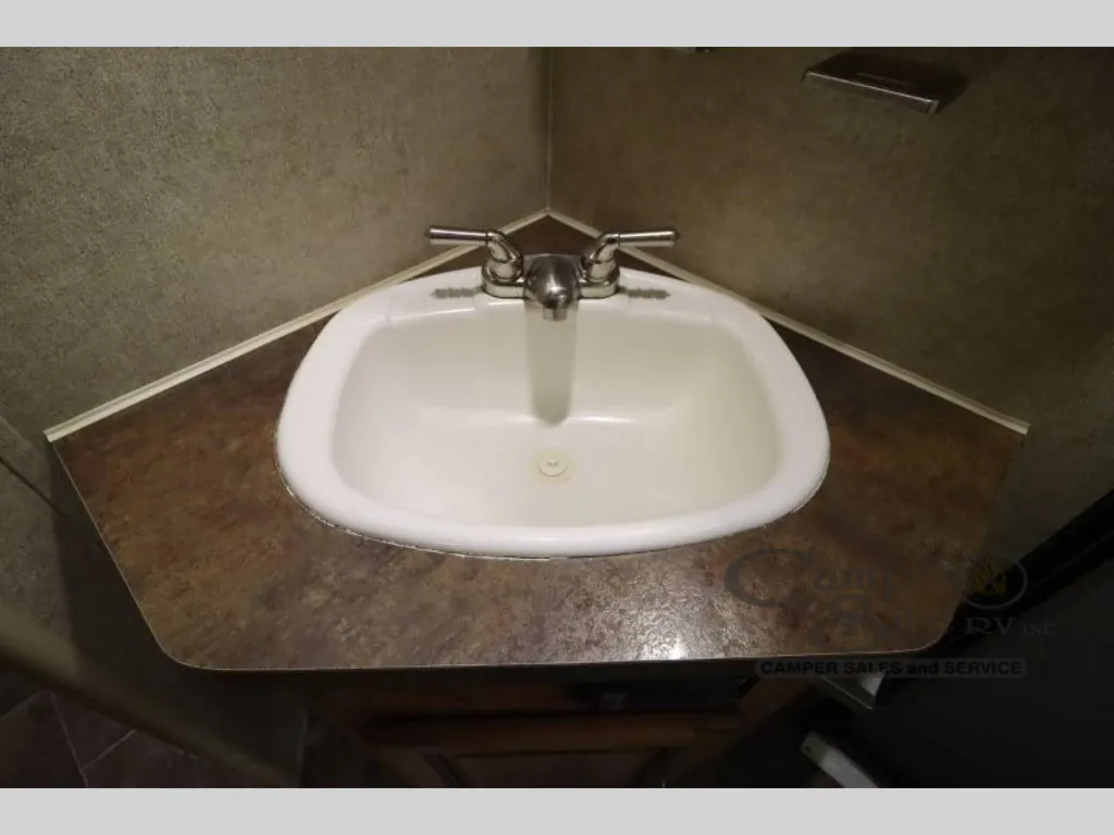 2014 Forest River Rockwood Ultra Lite 2702SS, Photos photo 52