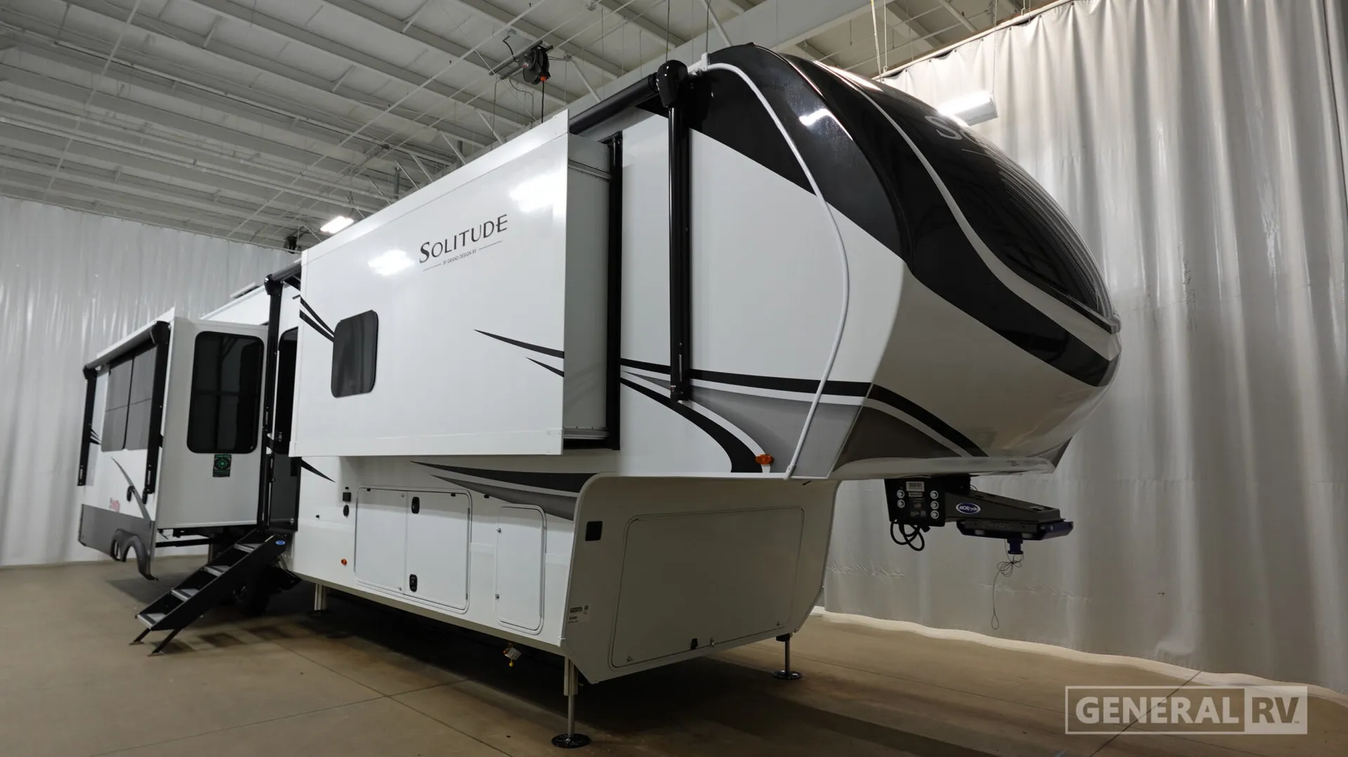 2026 Grand Design Solitude 417KB - Photo 2