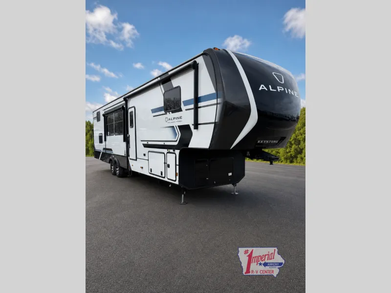 2026 Keystone Alpine Avalanche Edition 366LS - Photo 2
