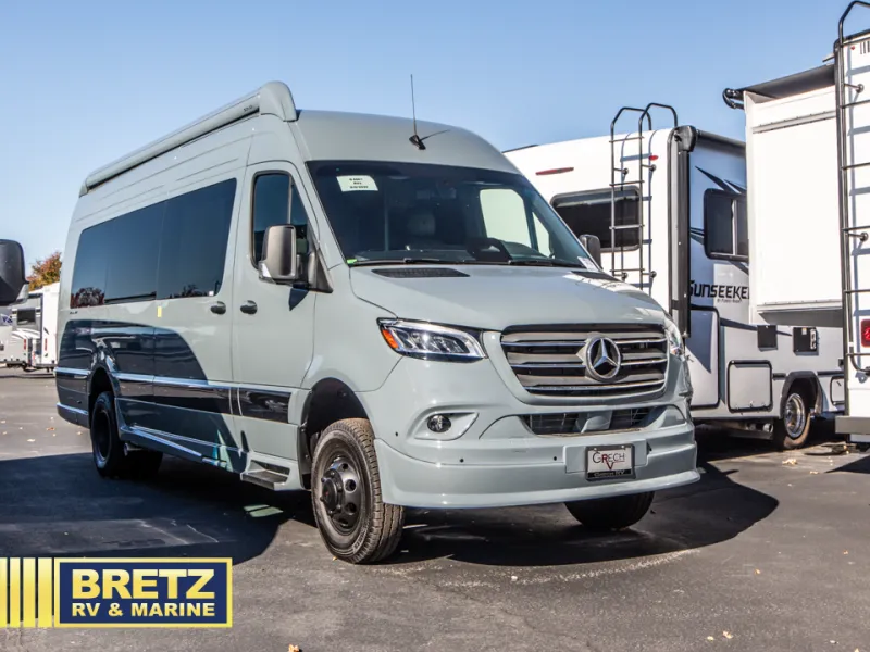 2026 Grech RV Strada-ion AWD TOUR - Photo 2