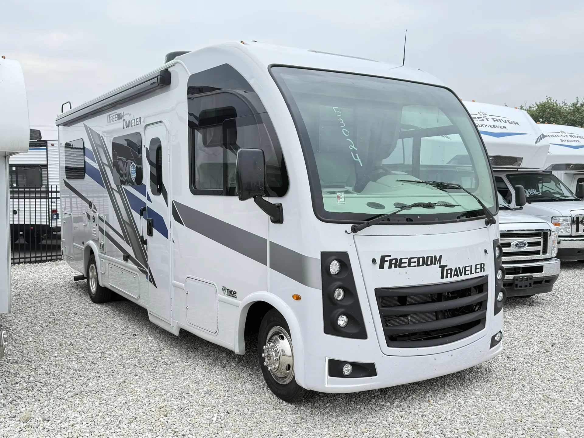 2026 Thor Motor Coach Freedom Traveler A24 - Photo 2