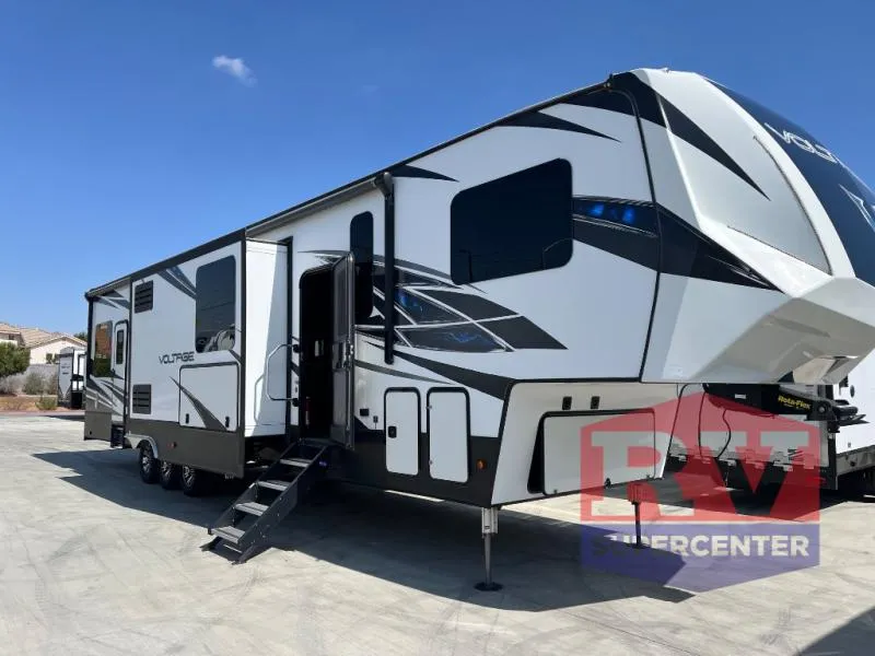 2019 Dutchmen RV Voltage Used    V4185 - Main photo