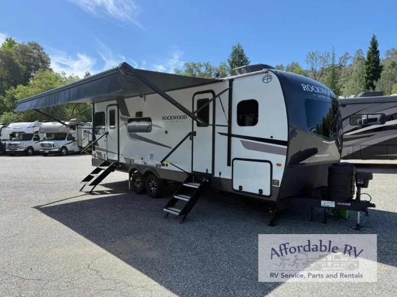2026 Forest River Rockwood Ultra Lite 2618RD - Photo 2