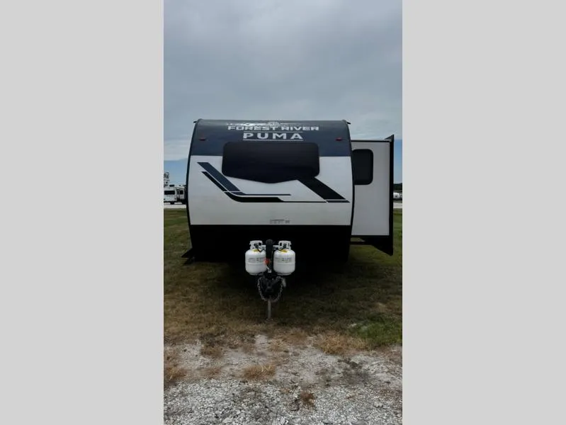 2025 Palomino Puma 26FKDS - Photo 3
