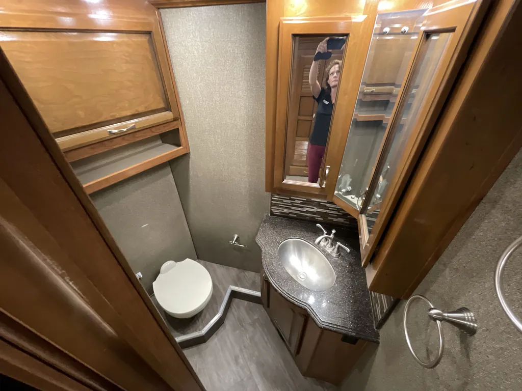 2018 Fleetwood Pace Arrow LXE 38K, Photos photo 31
