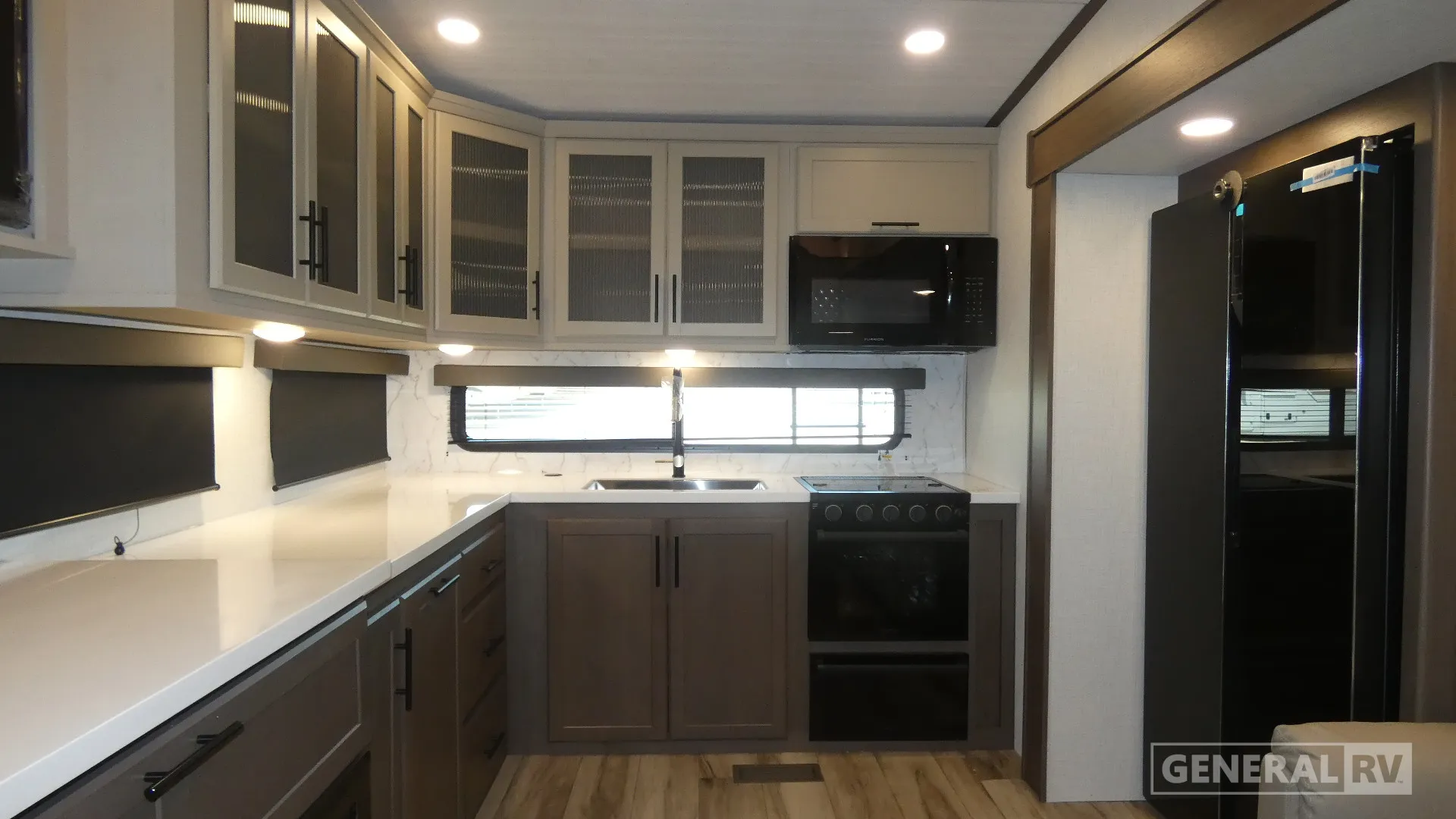 2027 Keystone Cougar 260MLE - Photo 3