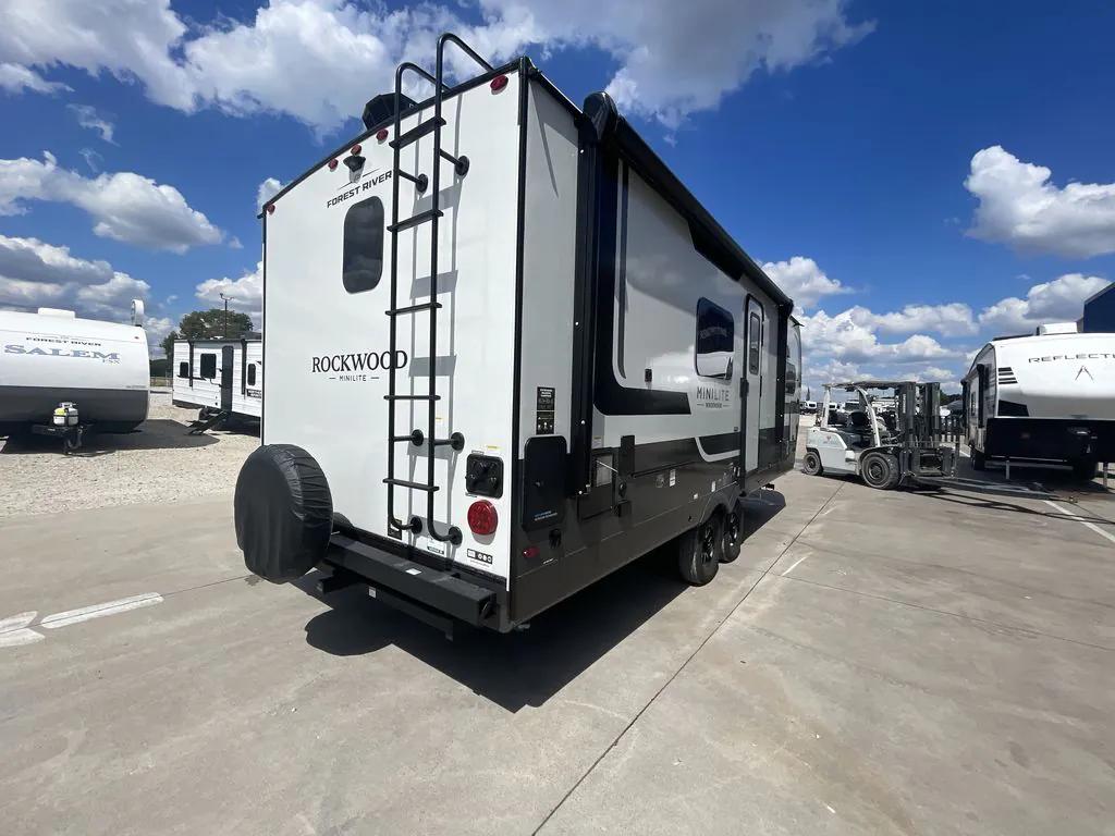 2027 Forest River Rockwood Mini Lite 2523MBR — Photo 7