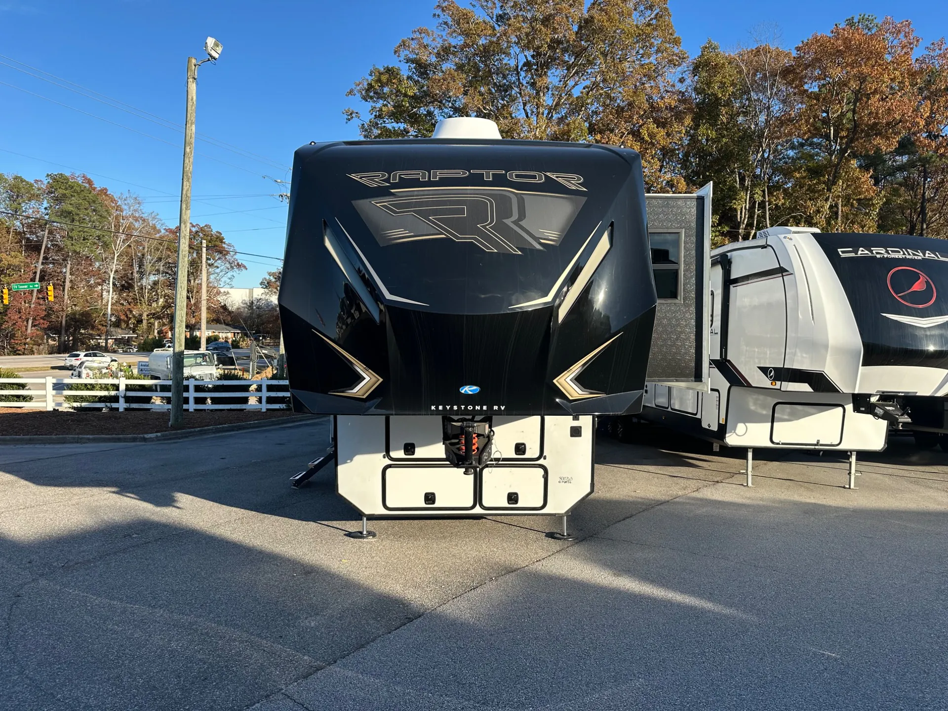 2025 Keystone Raptor 441 - Photo 2